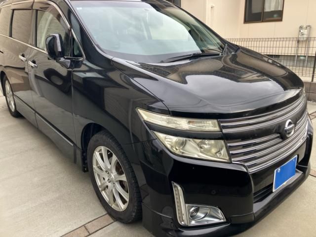 NISSAN ELGRAND 2011