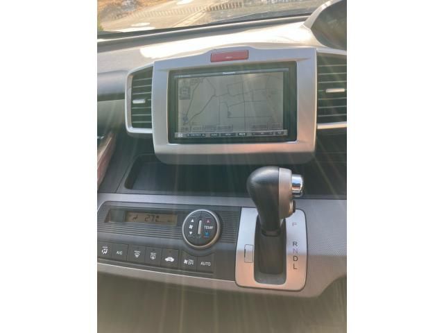 HONDA FREED HYBRID 2012