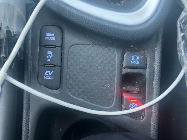 TOYOTA YARIS CROSS HYBRID 2021