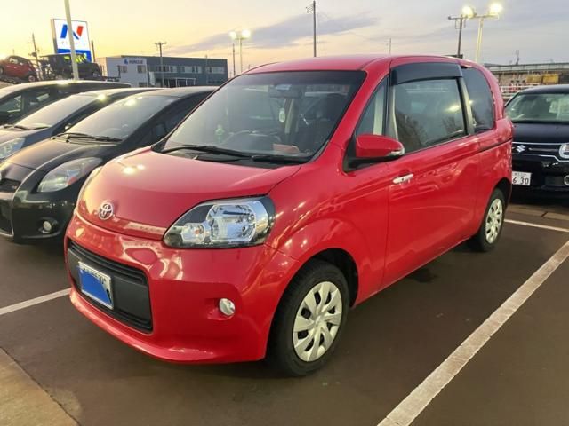 TOYOTA PORTE 4WD 2015