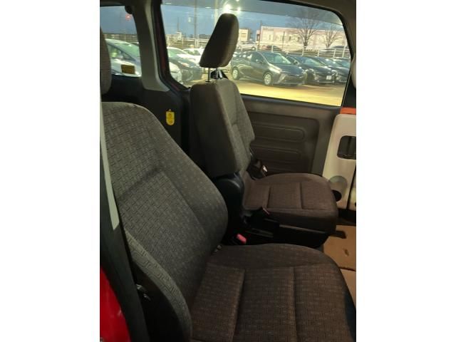 TOYOTA PORTE 4WD 2015