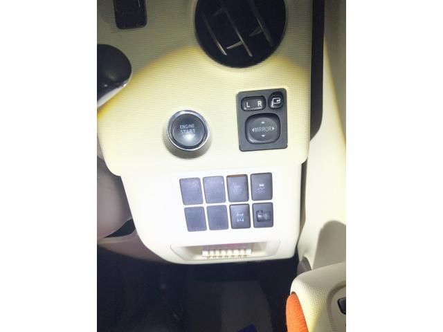 TOYOTA PORTE 4WD 2015