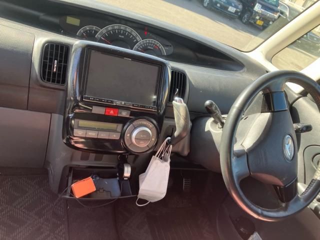 DAIHATSU TANTO CUSTOM 2009