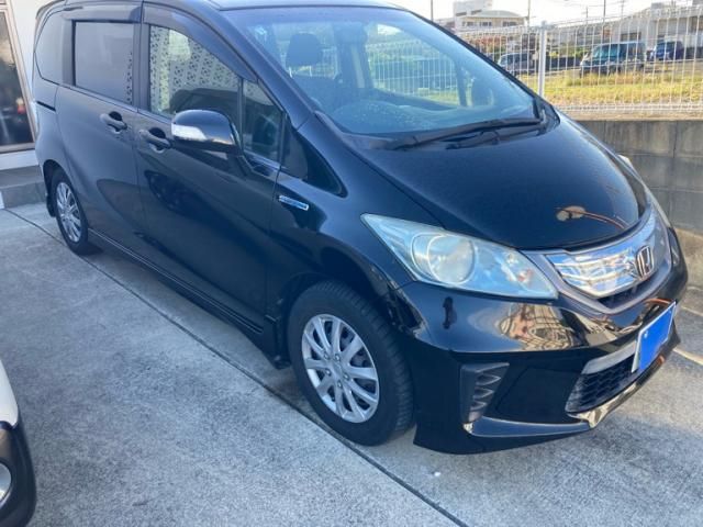 HONDA FREED HYBRID 2013
