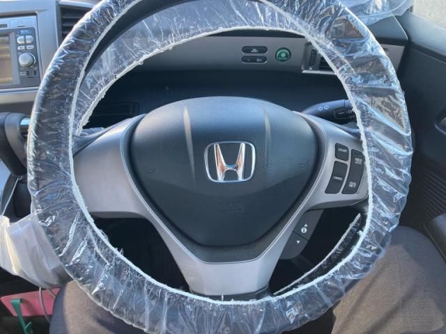 HONDA FREED HYBRID 2013