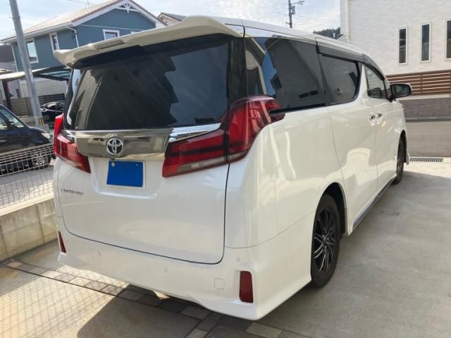 TOYOTA ALPHARD 2021