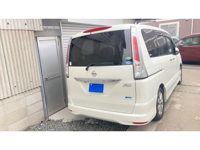 NISSAN SERENA  WG 2012