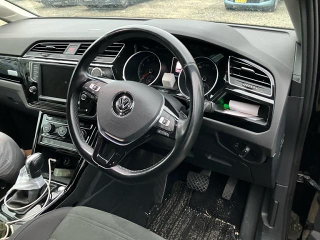 VOLKSWAGEN VOLKSWAGEN GOLF TOURAN 2017