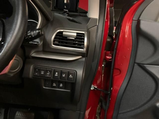 MITSUBISHI ECLIPSE CROSS 4WD 2019