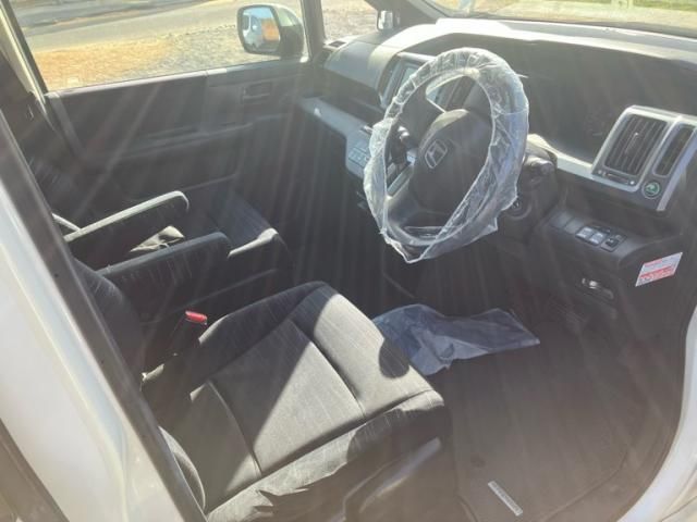 HONDA STEPWAGON 2010