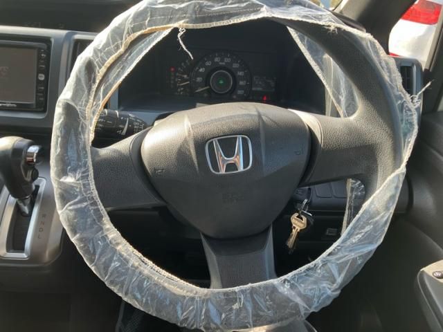 HONDA STEPWAGON 2010