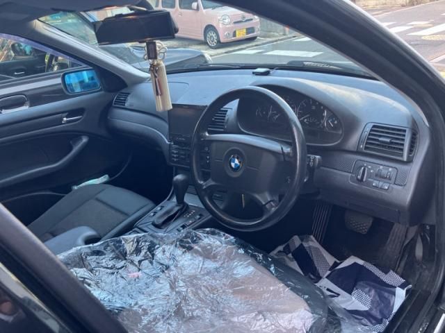 BMW BMW 3series sedan 2005