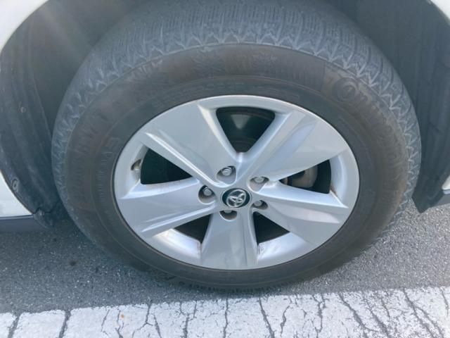 TOYOTA HARRIER 4WD 2015