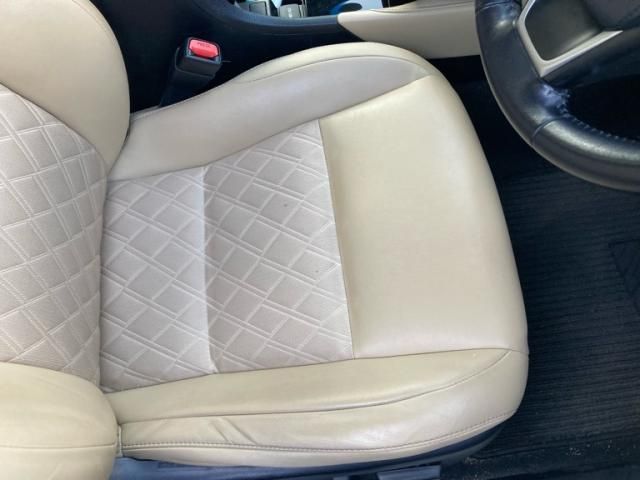 TOYOTA HARRIER 4WD 2015