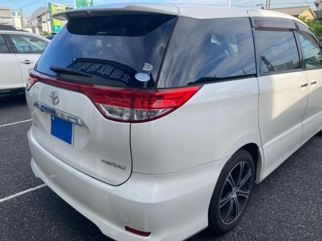 TOYOTA ESTIMA 2012