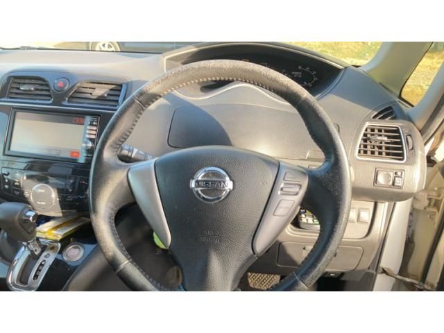 NISSAN SERENA  WG 2012