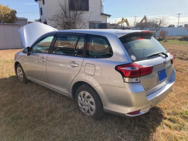 TOYOTA COROLLA FIELDER 2017
