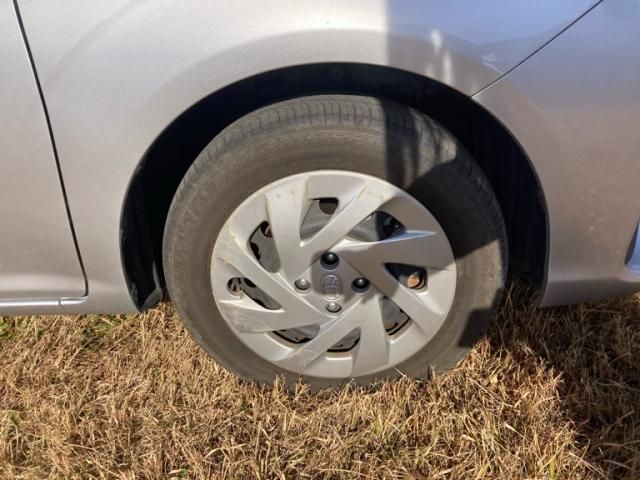 TOYOTA COROLLA FIELDER 2017