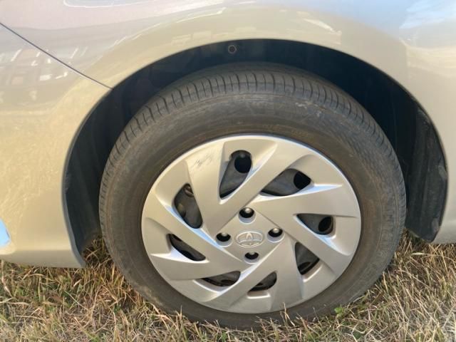 TOYOTA COROLLA FIELDER 2017