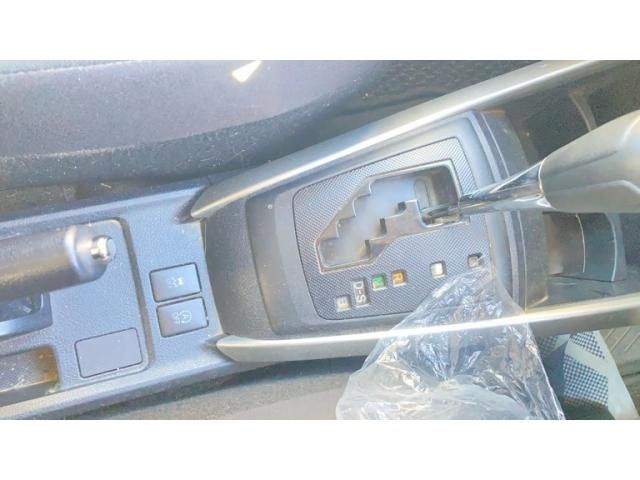 TOYOTA COROLLA FIELDER 2017