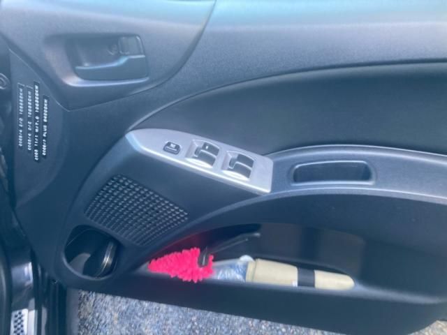 MITSUBISHI COLT 2008