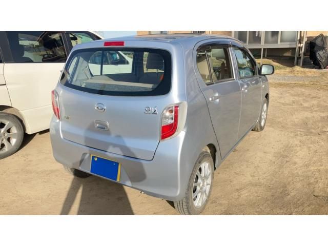 DAIHATSU MIRA e:S 2012