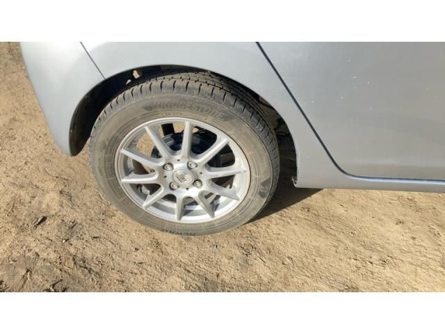 DAIHATSU MIRA e:S 2012