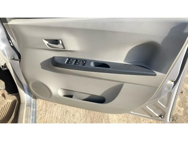 DAIHATSU MIRA e:S 2012