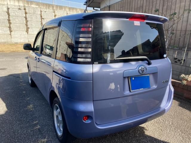 TOYOTA SIENTA 2003