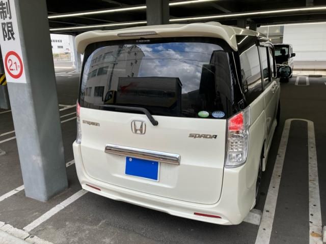 HONDA STEPWAGON SPADA 2010