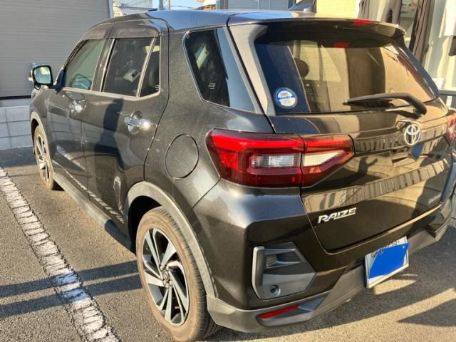 TOYOTA RAIZE 2021