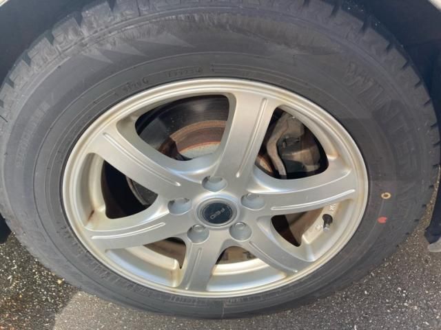 TOYOTA PRIUS Alpha 2013