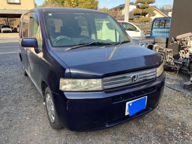 HONDA MOBILIO SPIKE 2004