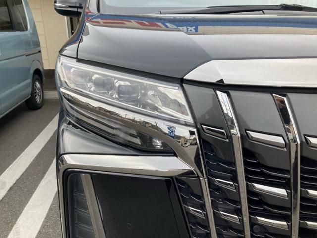 TOYOTA ALPHARD 2021