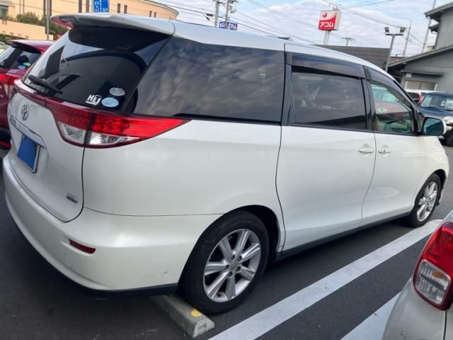 TOYOTA ESTIMA 2009