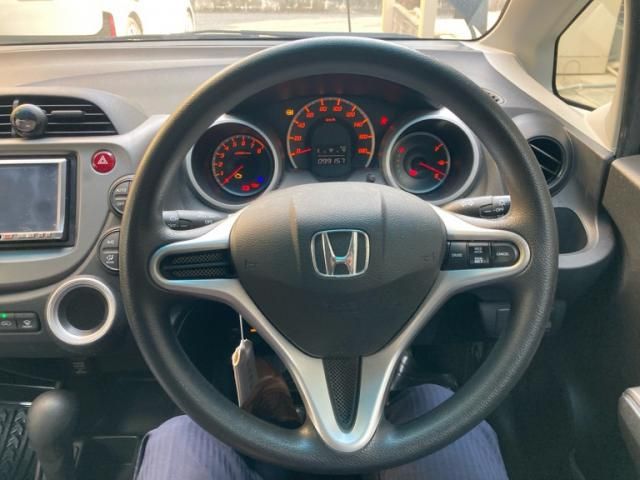 HONDA FIT 2010