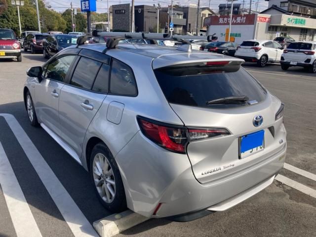 TOYOTA COROLLA TOURING HYBRID 4WD 2020