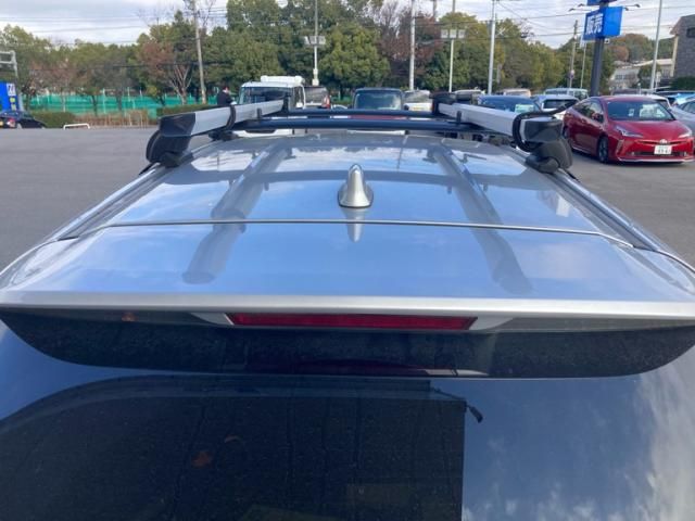 TOYOTA COROLLA TOURING HYBRID 4WD 2020