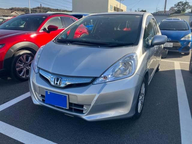 HONDA FIT HYBRID 2011