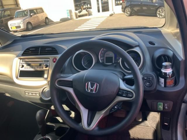 HONDA FIT HYBRID 2011