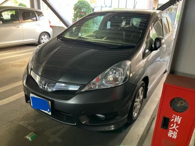 HONDA FIT SHUTTLE HYBRID 2013