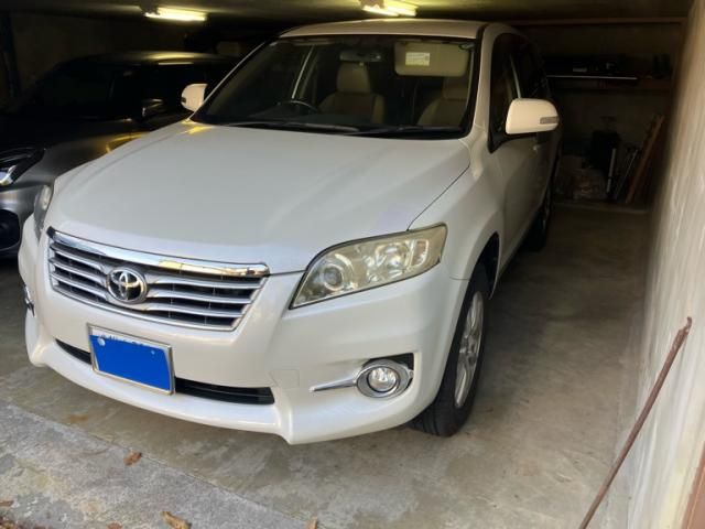 TOYOTA VANGUARD 4WD 2010