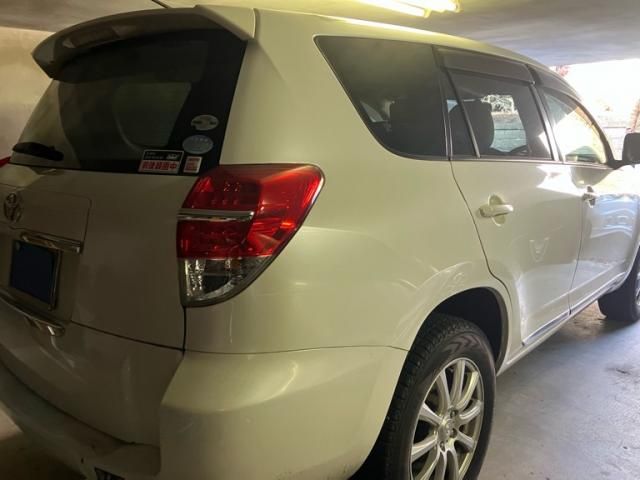 TOYOTA VANGUARD 4WD 2010