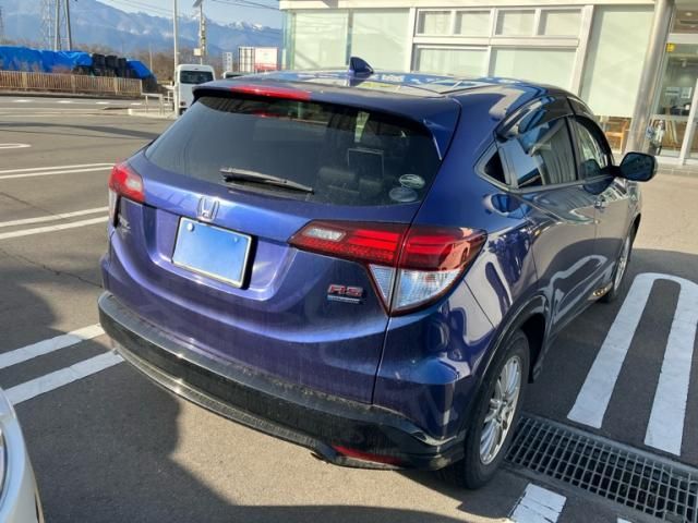 HONDA VEZEL HYBRID 2016