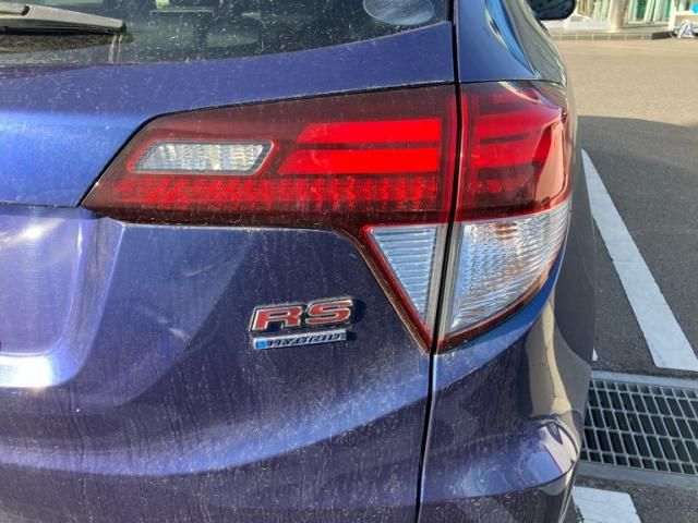 HONDA VEZEL HYBRID 2016