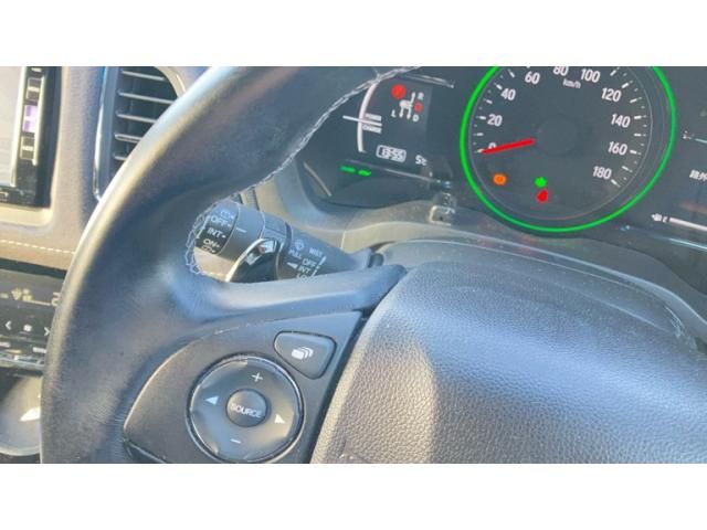 HONDA VEZEL HYBRID 2016