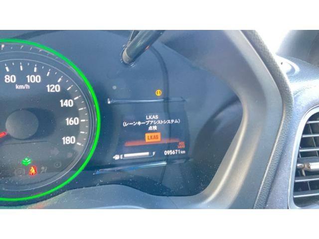 HONDA VEZEL HYBRID 2016