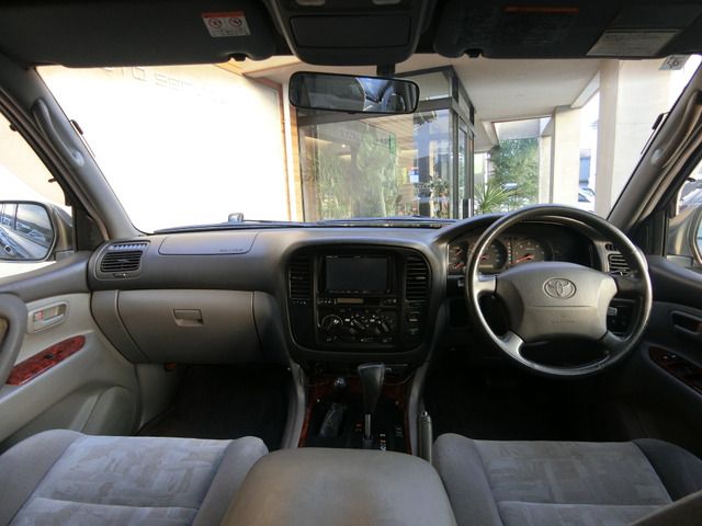 TOYOTA LANDCRUISER van 1999