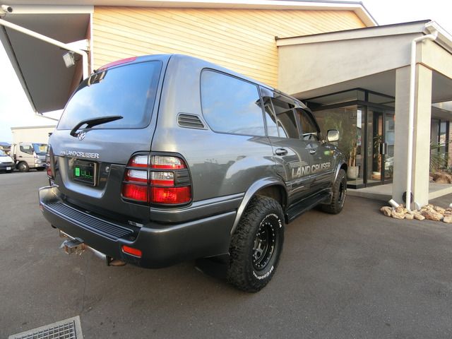TOYOTA LANDCRUISER van 1999