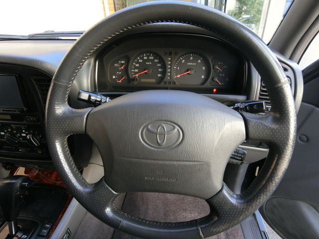 TOYOTA LANDCRUISER van 1999